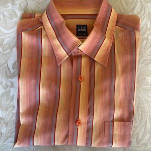 Ike Behar short sleeved casual button up shirt